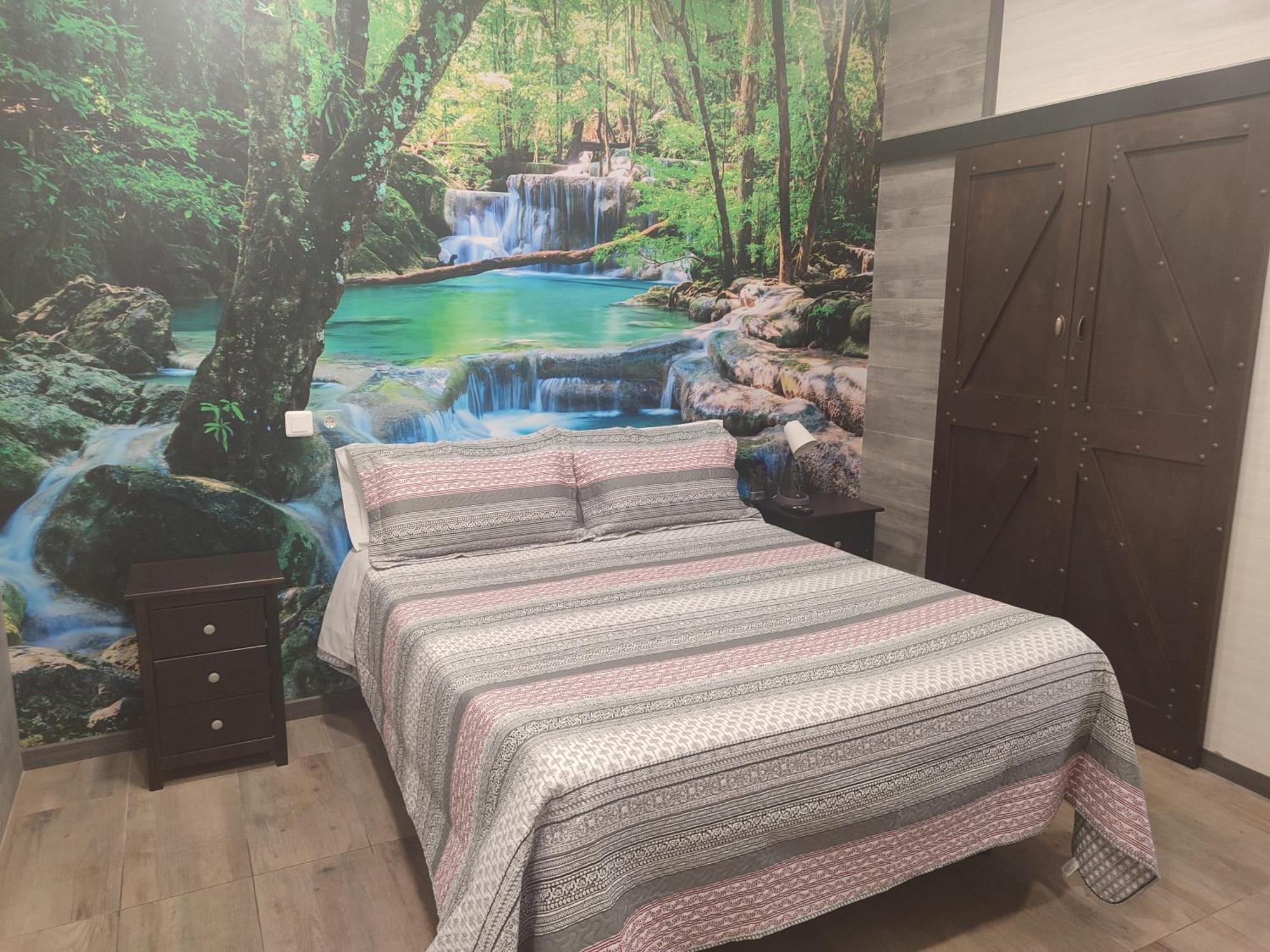 Hostal El Bosque Encantado Toledo — Fotos 1